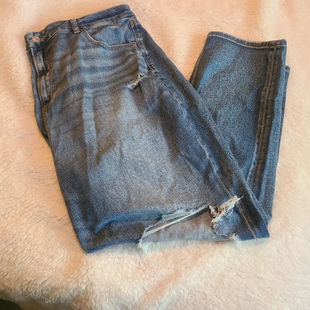 Mom Jeans